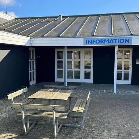 4 Person In 度假居 *