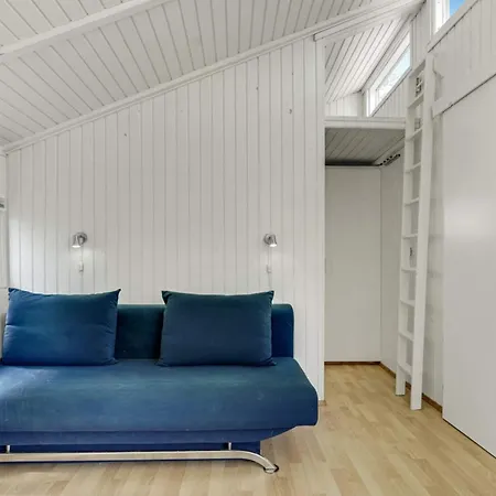 4 Person In 度假居 *