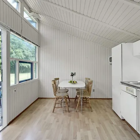 4 Person In 度假居 *